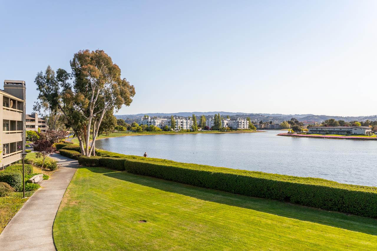 Detail Gallery Image 1 of 1 For 820 Sea Spray Ln #311,  Foster City,  CA 94404 - 2 Beds | 2 Baths