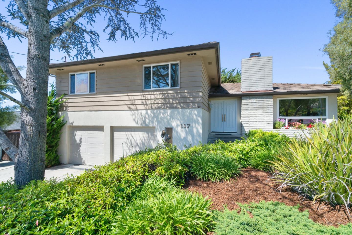 Detail Gallery Image 1 of 1 For 117 Miramonte Dr, Santa Cruz,  CA 95065 - 4 Beds | 2/1 Baths