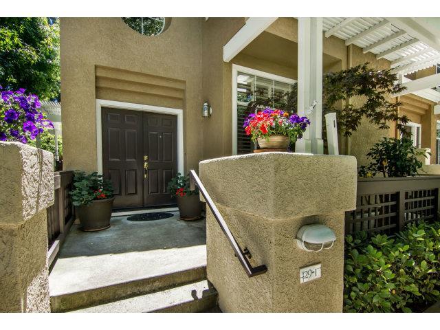 Detail Gallery Image 1 of 1 For 429 Camille Cir #17,  San Jose,  CA 95134 - 3 Beds | 2/1 Baths