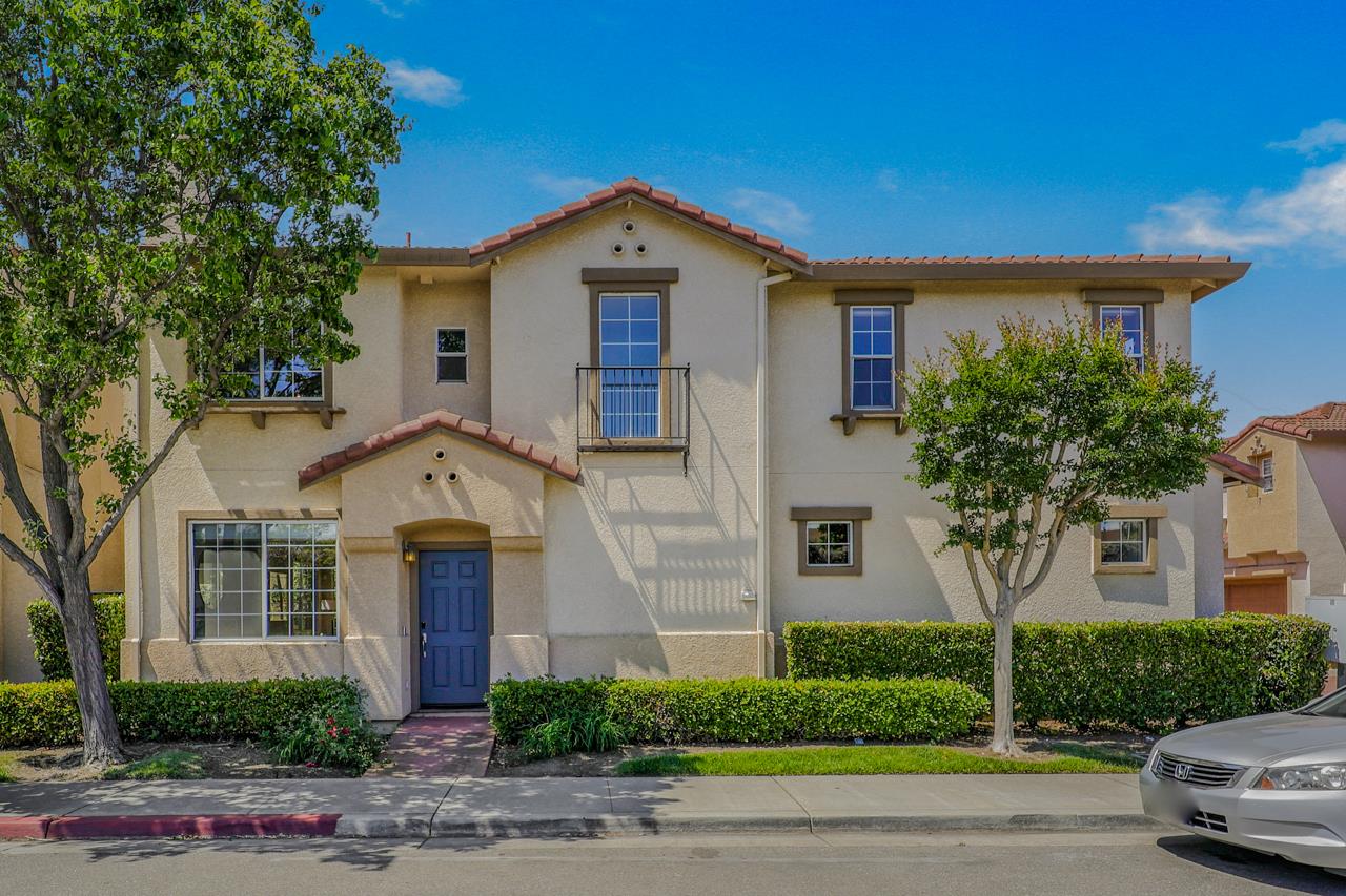 Detail Gallery Image 1 of 1 For 4668 Wilcox Ave, Santa Clara,  CA 95054 - 4 Beds | 2/1 Baths