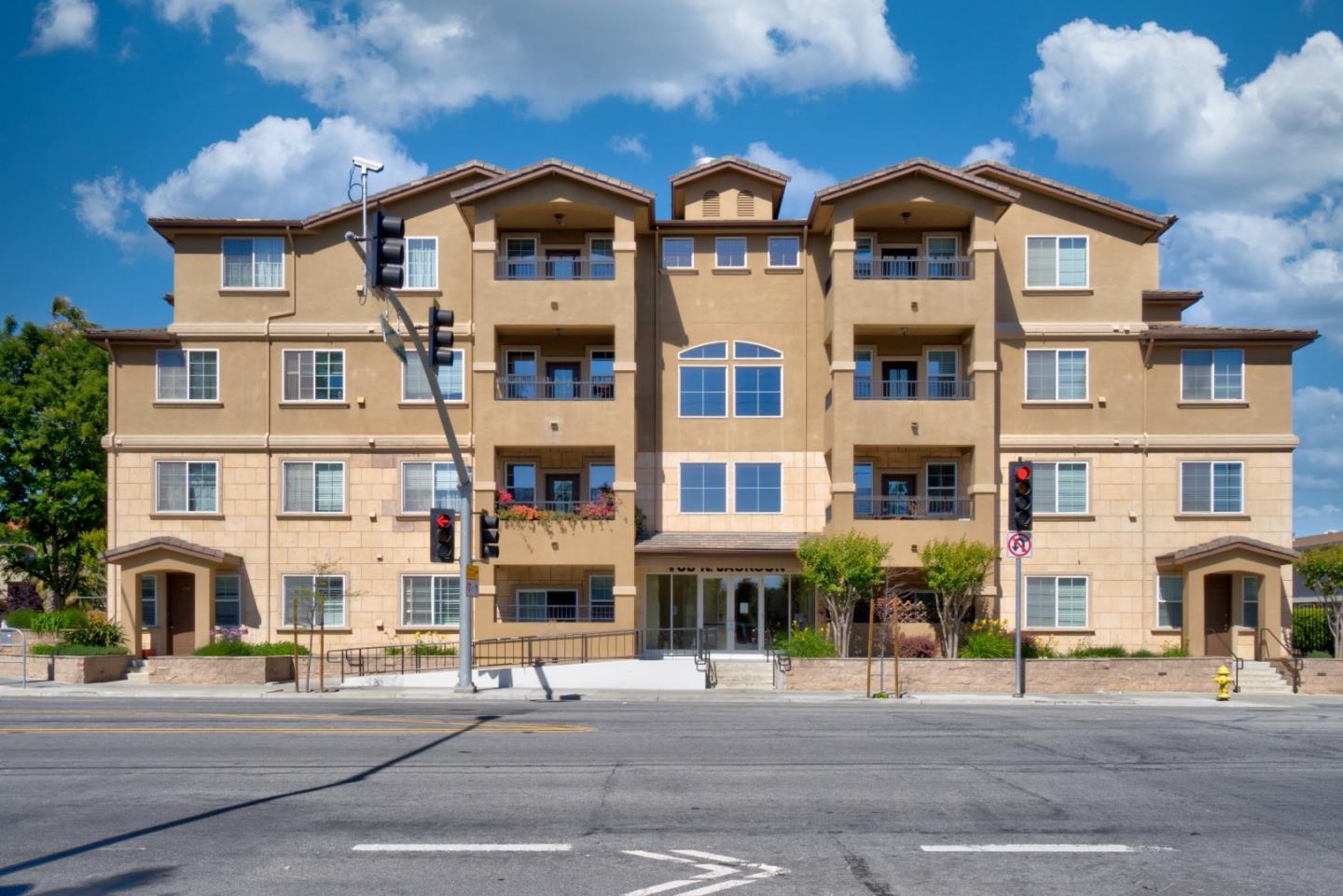 Detail Gallery Image 1 of 1 For 88 N Jackson Ave #410,  San Jose,  CA 95116 - 2 Beds | 2 Baths