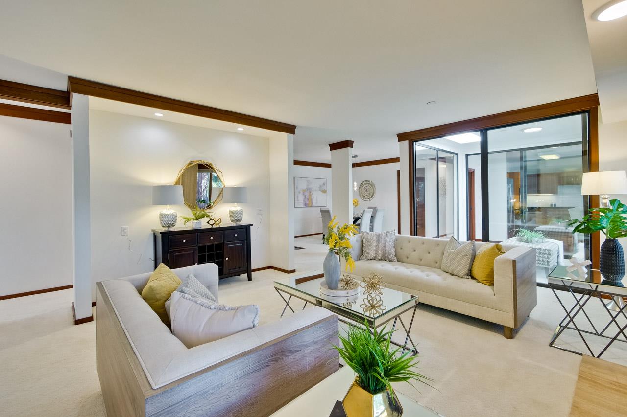 Detail Gallery Image 1 of 75 For 532 Channing Ave #303,  Palo Alto,  CA 94301 - 3 Beds | 2/1 Baths