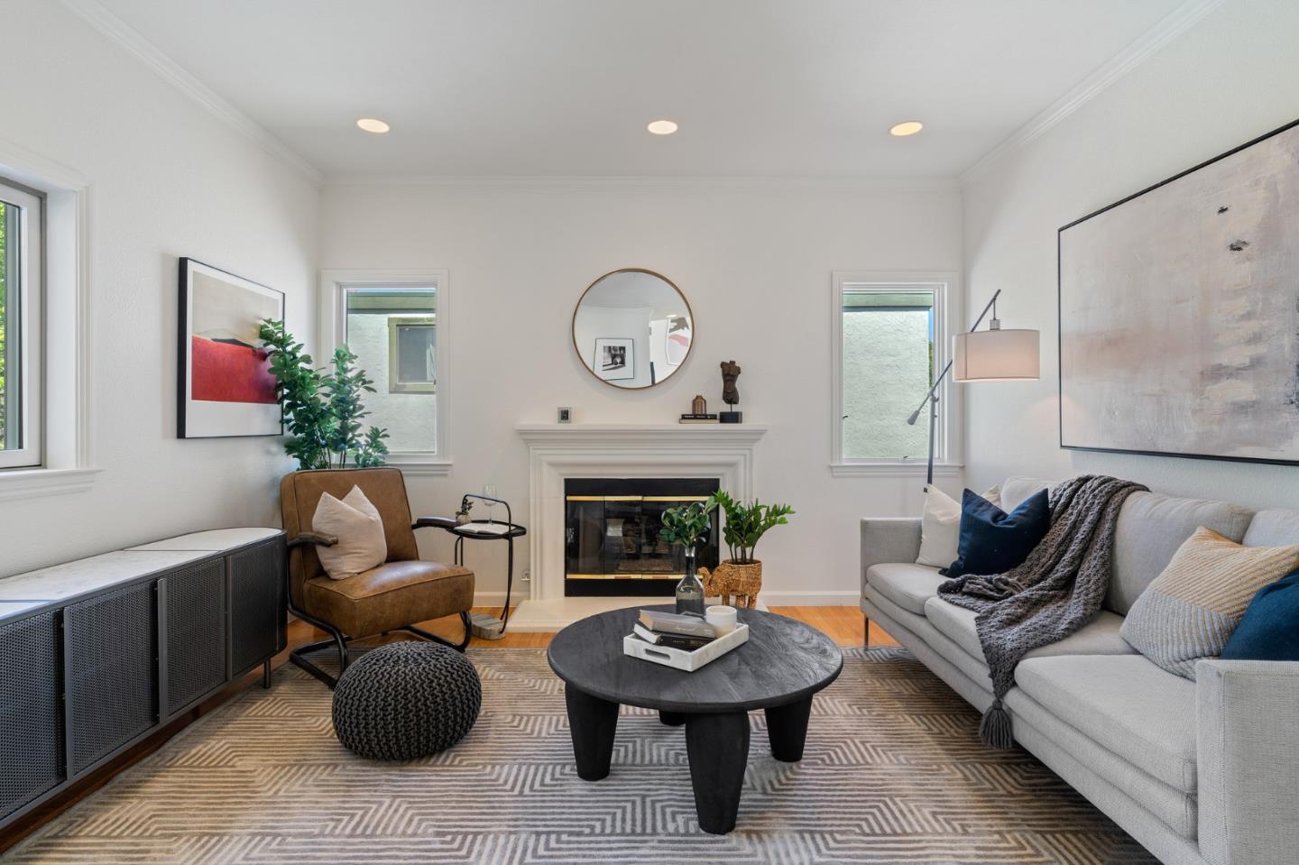 Detail Gallery Image 1 of 1 For 38 Lorton Ave a,  Burlingame,  CA 94010 - 2 Beds | 2/1 Baths