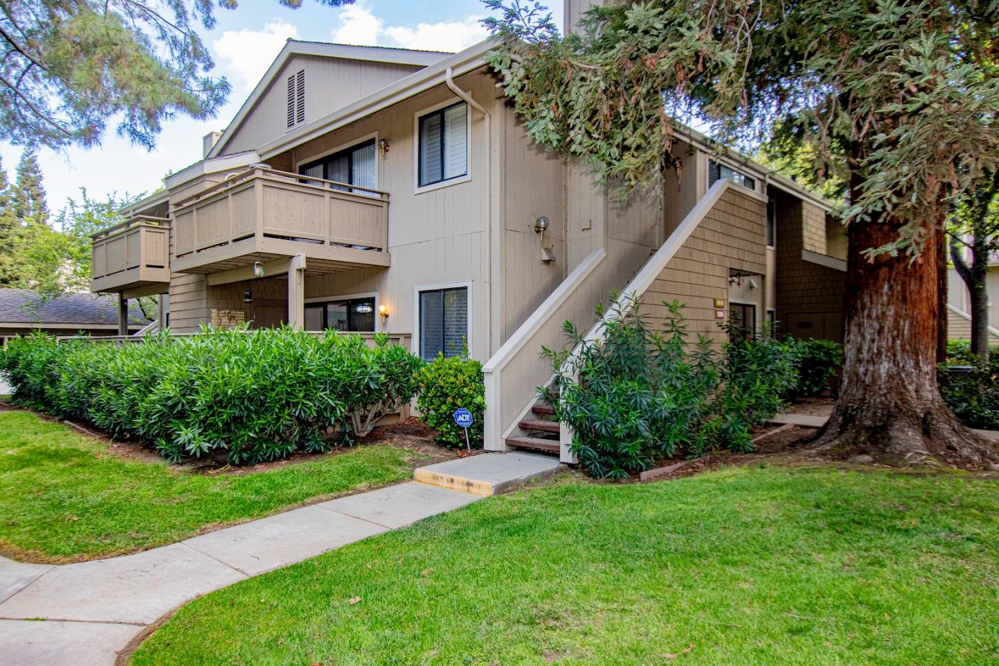 Detail Gallery Image 1 of 1 For 5314 Makati Cir, San Jose,  CA 95123 - 2 Beds | 1 Baths