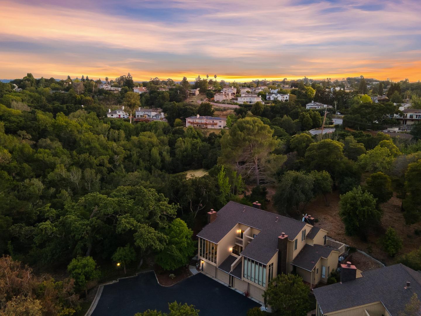 Detail Gallery Image 1 of 1 For 3645 Jefferson Ave, Redwood City,  CA 94062 - 3 Beds | 2 Baths