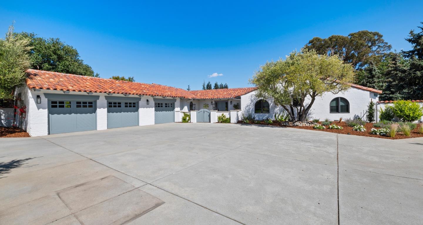 Detail Gallery Image 1 of 1 For 15328 Via Palomino, Monte Sereno,  CA 95030 - 4 Beds | 4/2 Baths