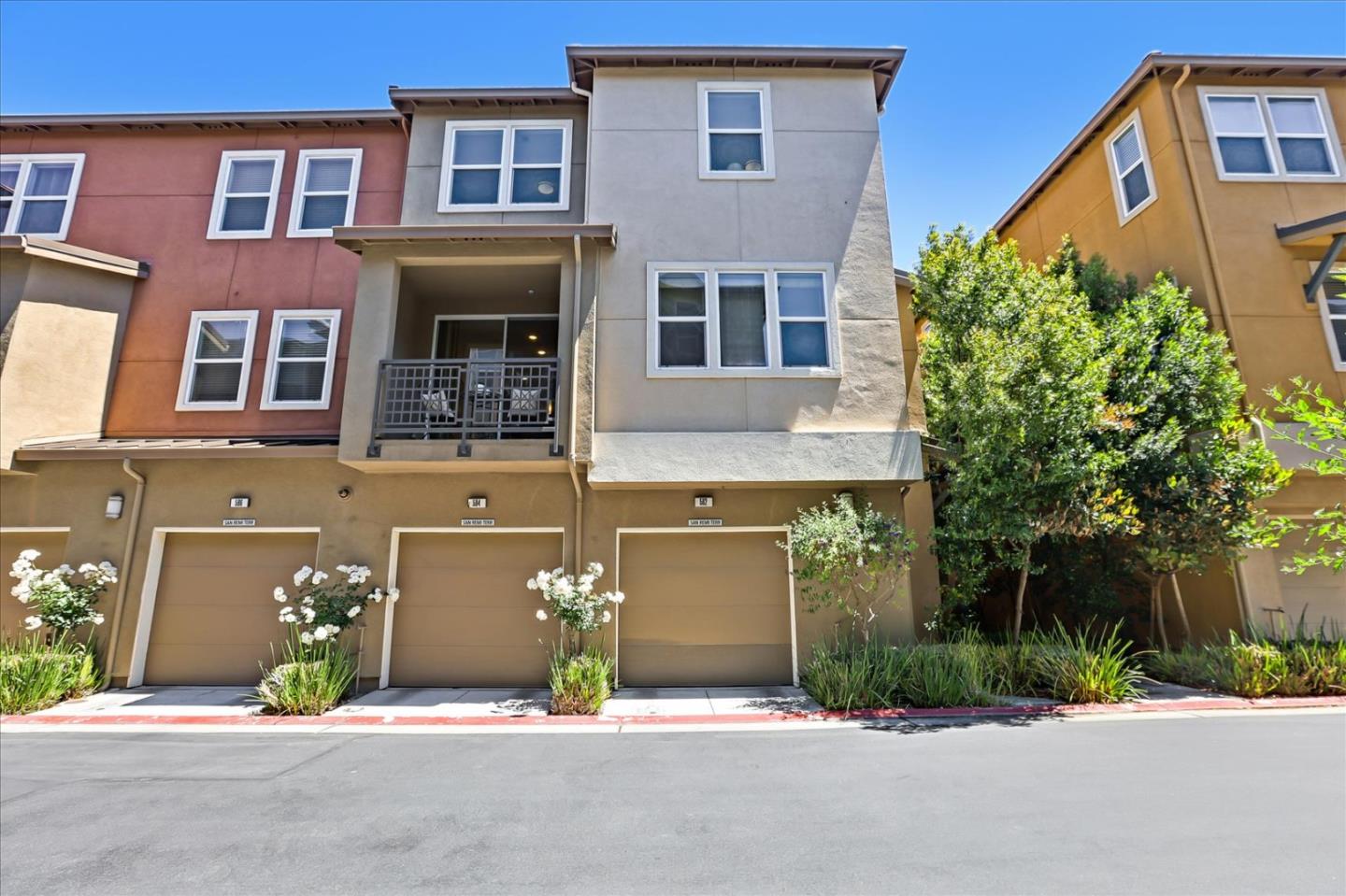 Detail Gallery Image 1 of 1 For 582 San Remi Ter, Sunnyvale,  CA 94085 - 2 Beds | 2/1 Baths