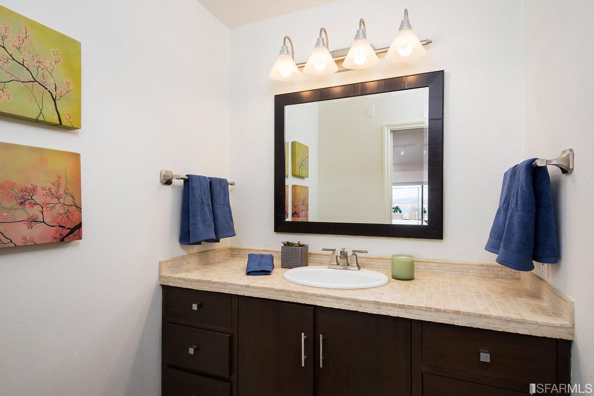 Detail Gallery Image 1 of 1 For 2 Fallon Pl #5,  San Francisco,  CA 94133 - 0 Beds | 1 Baths