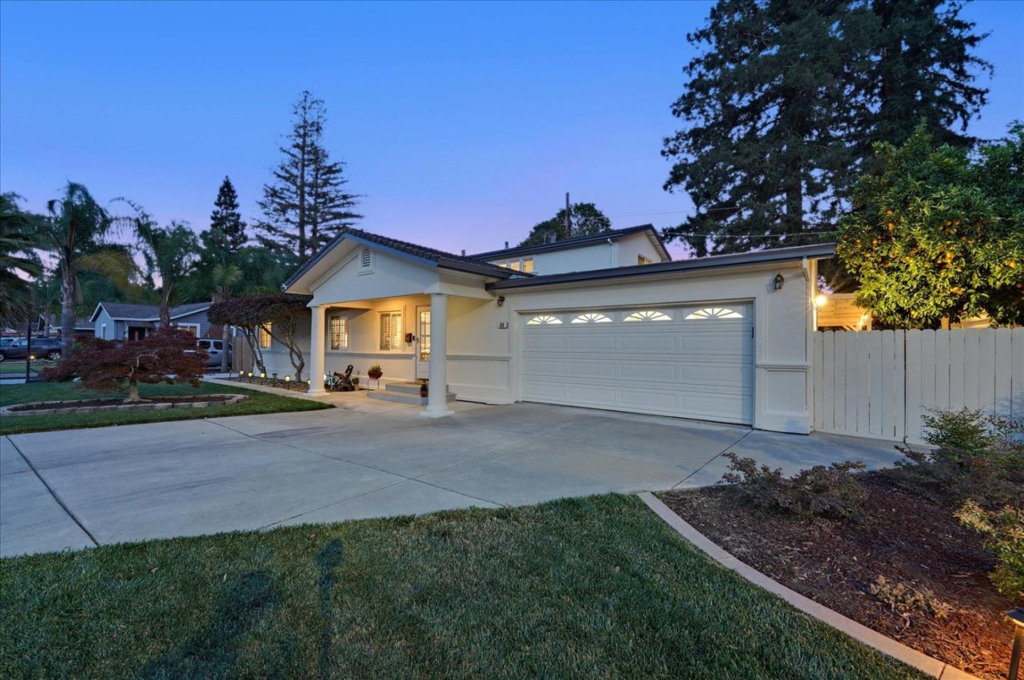 Detail Gallery Image 1 of 1 For 60 Monte Vista Way, Gilroy,  CA 95020 - 4 Beds | 2/1 Baths