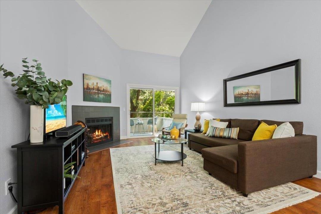 Detail Gallery Image 1 of 1 For 1798 Braddock Ct, San Jose,  CA 95125 - 2 Beds | 2 Baths