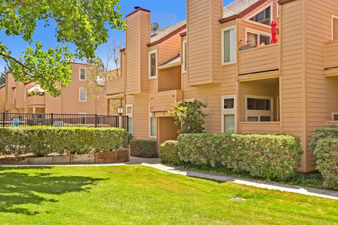 Detail Gallery Image 1 of 1 For 279 Sumba Court, San Jose,  CA 95123 - 3 Beds | 2 Baths