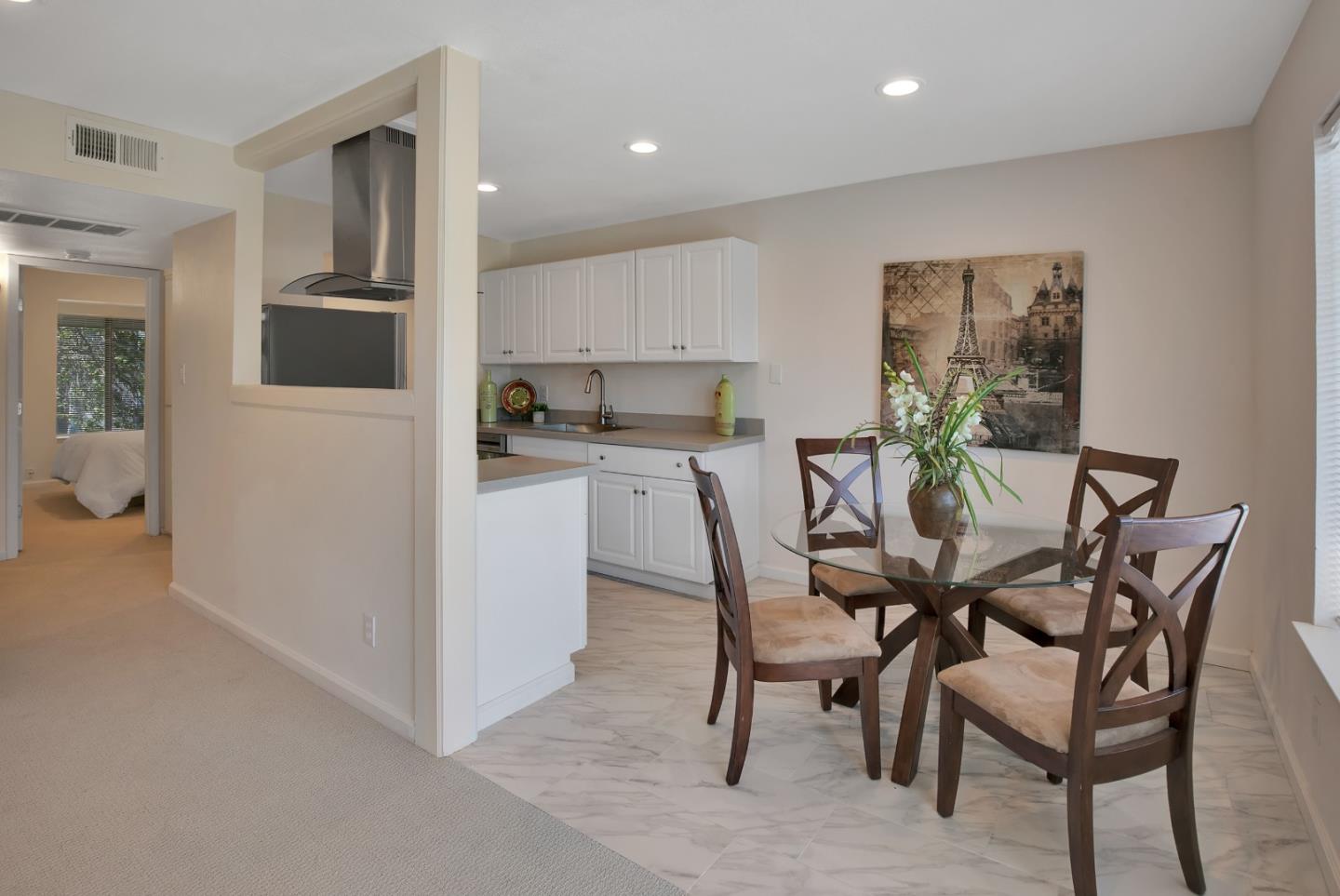 Detail Gallery Image 1 of 18 For 1925 46th Ave #110,  Capitola,  CA 95010 - 2 Beds | 1 Baths