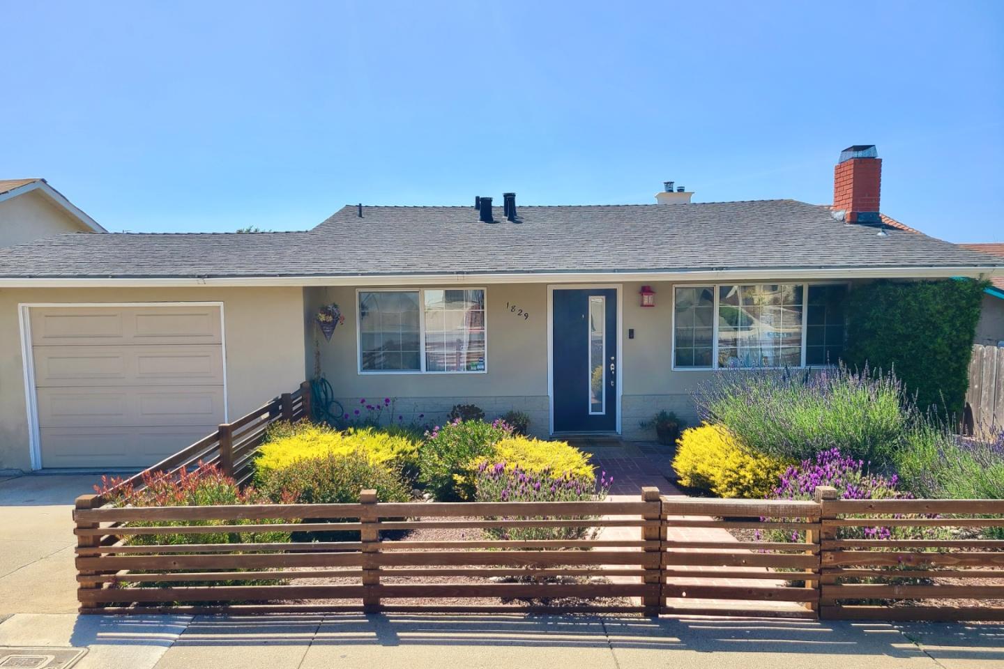 Detail Gallery Image 1 of 1 For 1829 Mendocino St, Seaside,  CA 93955 - 3 Beds | 1 Baths