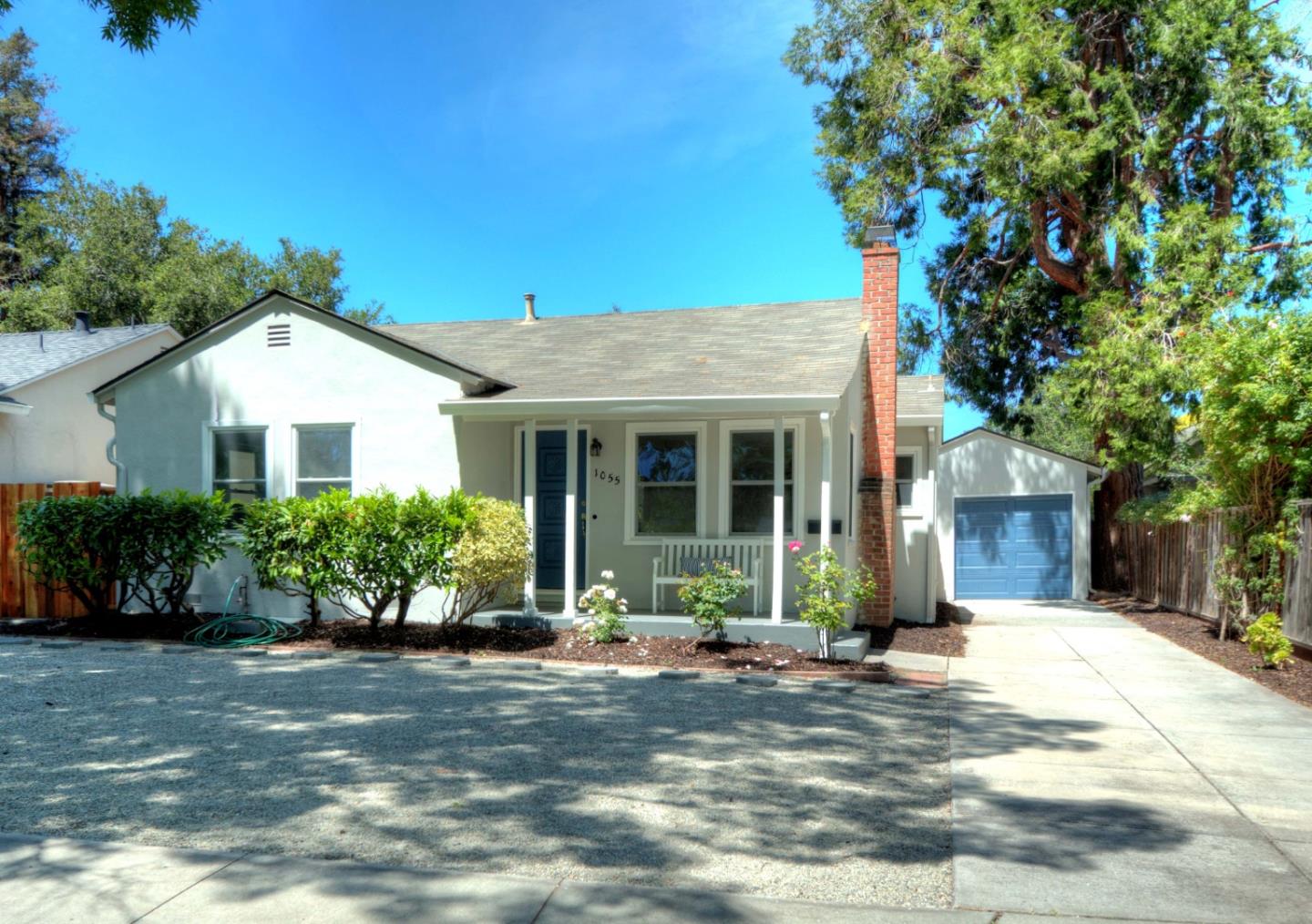 Detail Gallery Image 1 of 1 For 1055 Menlo Oaks Dr, Menlo Park,  CA 94025 - 2 Beds | 1 Baths