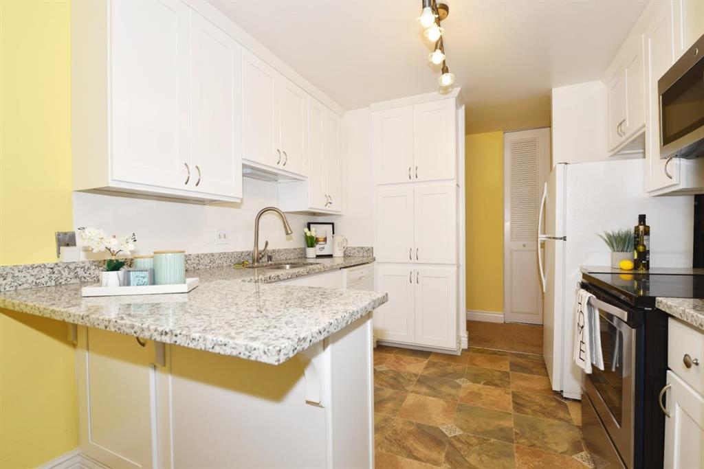 Detail Gallery Image 1 of 1 For 1720 Halford Ave #222,  Santa Clara,  CA 95051 - 2 Beds | 2 Baths