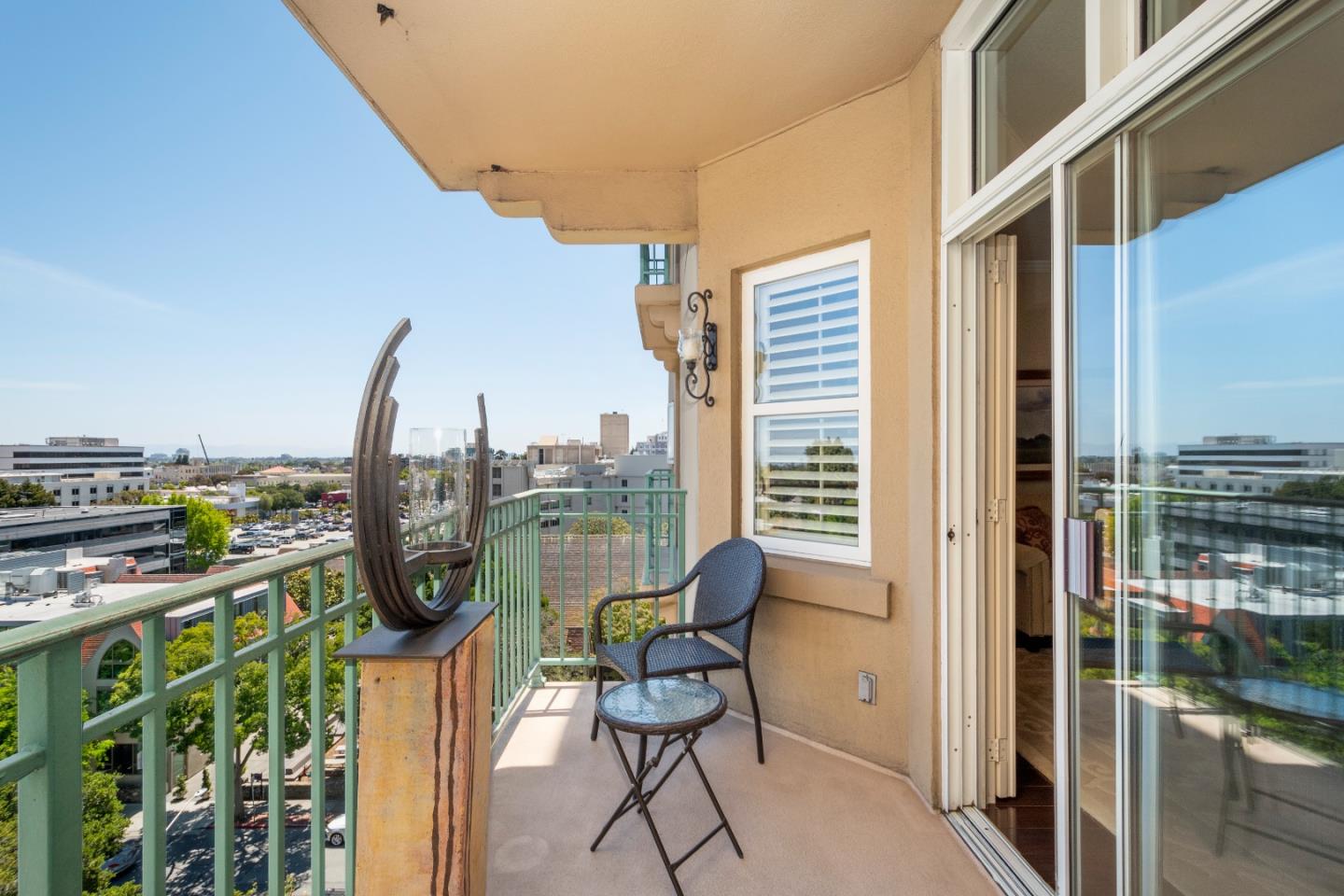 Detail Gallery Image 1 of 12 For 1 Baldwin Ave #808,  San Mateo,  CA 94401 - 2 Beds | 2 Baths
