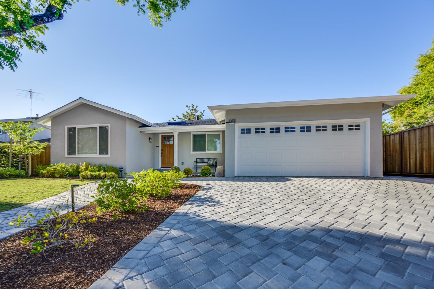 Detail Gallery Image 1 of 1 For 1033 Nandina Way, Sunnyvale,  CA 94086 - 3 Beds | 2 Baths