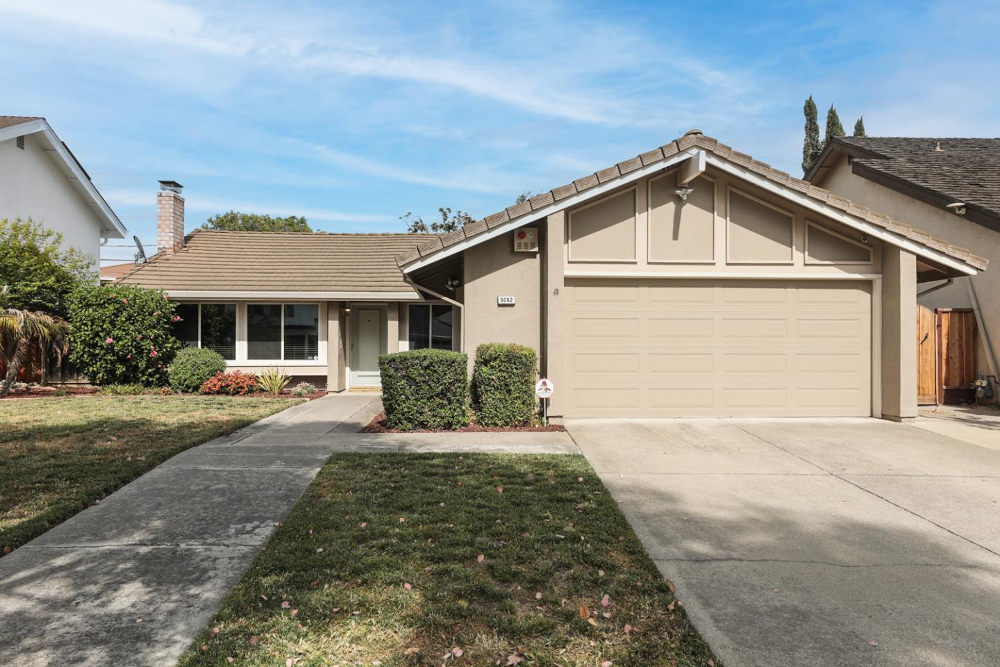 Detail Gallery Image 1 of 1 For 5082 Gazania Dr, San Jose,  CA 95111 - 3 Beds | 2 Baths
