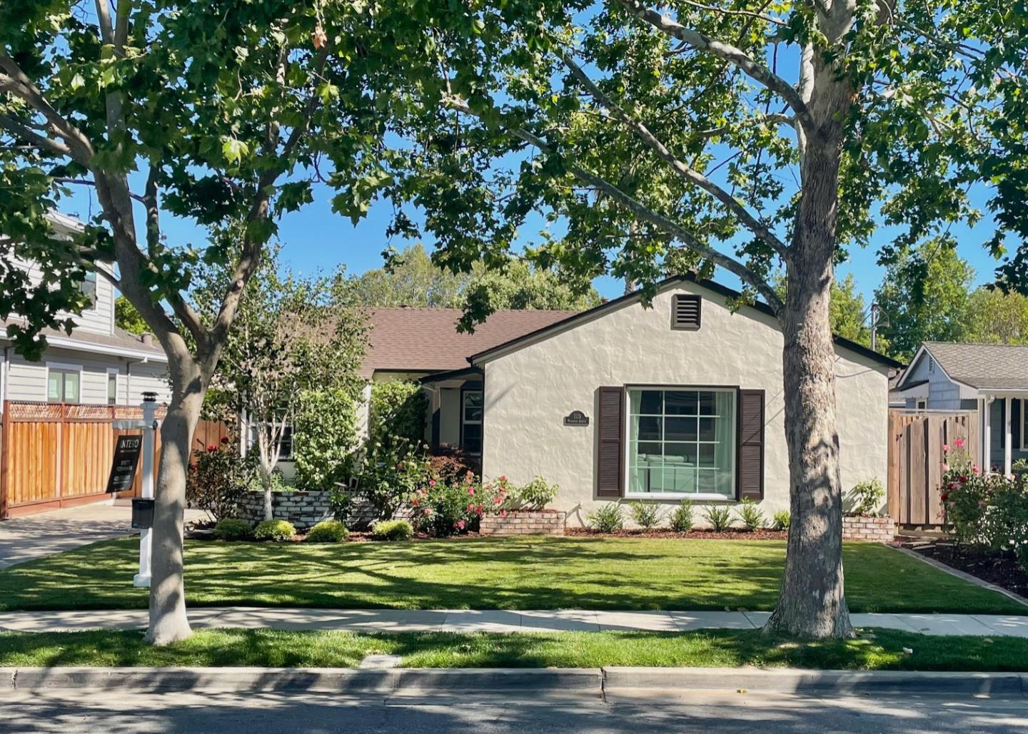 Detail Gallery Image 1 of 1 For 1178 Meredith Ave, San Jose,  CA 95125 - 3 Beds | 1/1 Baths