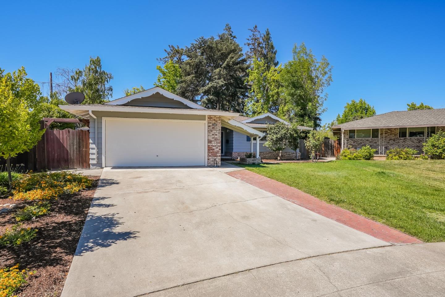 Detail Gallery Image 1 of 1 For 1022 Lanark Ct, Sunnyvale,  CA 94087 - 4 Beds | 2 Baths