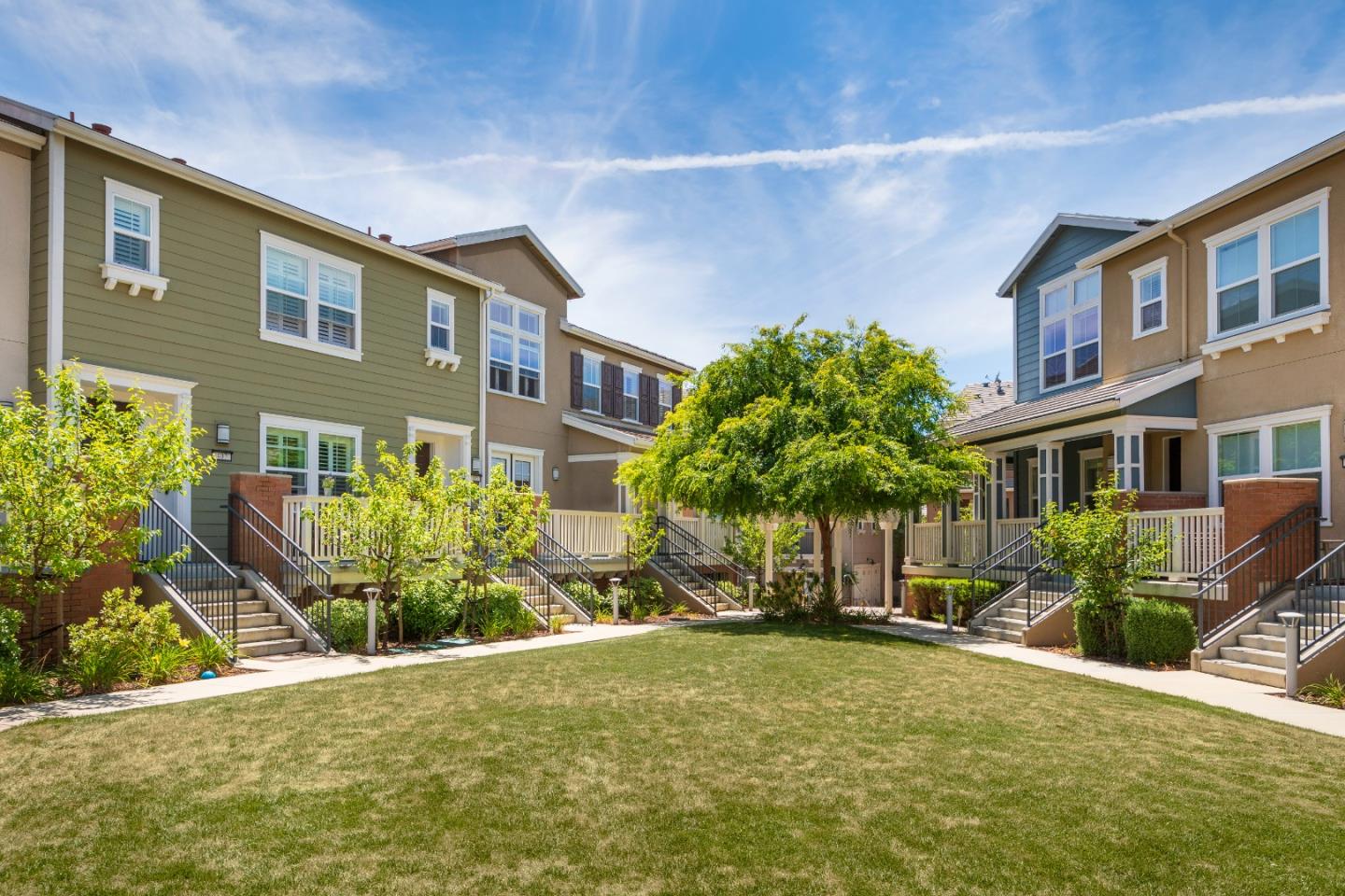 Detail Gallery Image 1 of 1 For 403 Longden Ave #G8,  San Mateo,  CA 94403 - 4 Beds | 3/1 Baths