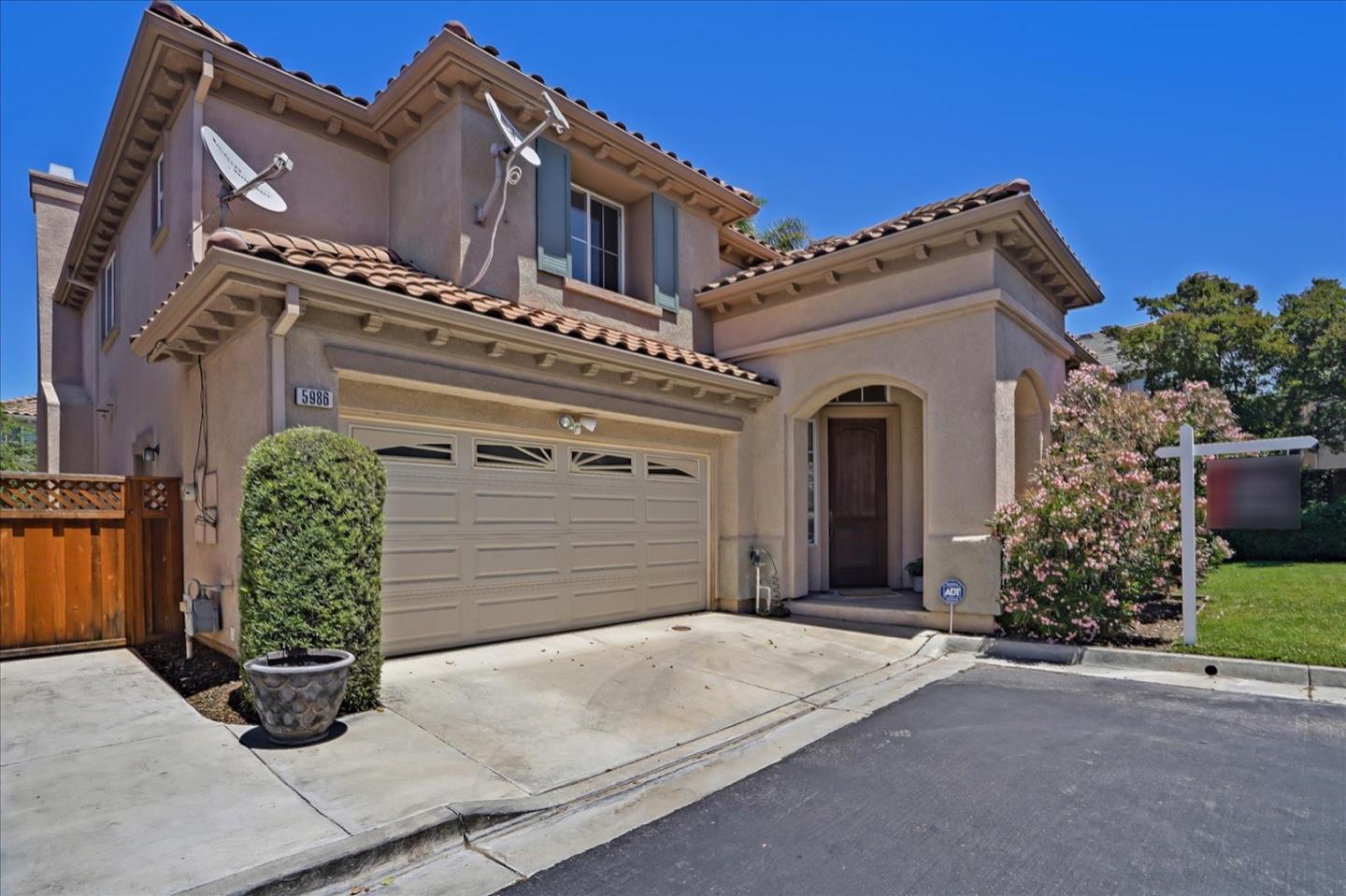 Detail Gallery Image 1 of 1 For 5986 Pala Mesa Dr, San Jose,  CA 95123 - 4 Beds | 2/1 Baths