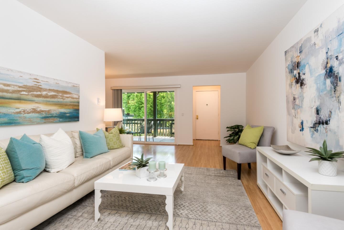Detail Gallery Image 1 of 1 For 2025 California St #34,  Mountain View,  CA 94040 - 1 Beds | 1 Baths