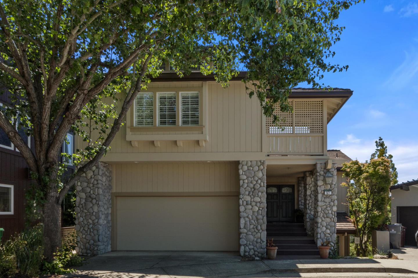 Detail Gallery Image 1 of 1 For 57 Bay Forest Dr, Oakland,  CA 94611 - 4 Beds | 3/1 Baths