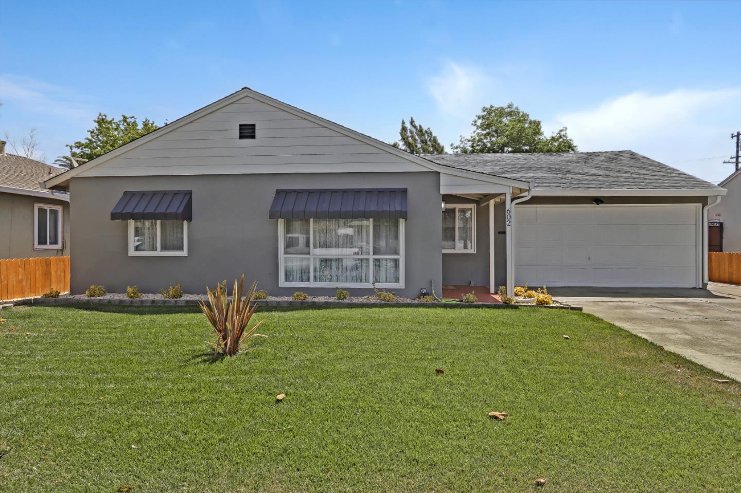 Photo of 602 Vervais Ave in Vallejo, CA