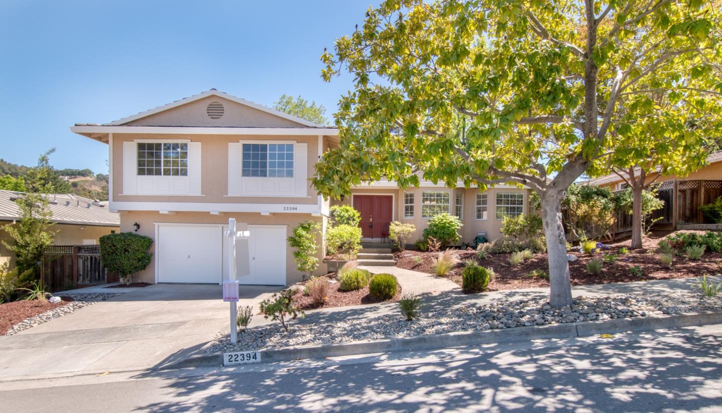 Detail Gallery Image 1 of 1 For 22394 Riverside Dr, Cupertino,  CA 95014 - 4 Beds | 2/1 Baths
