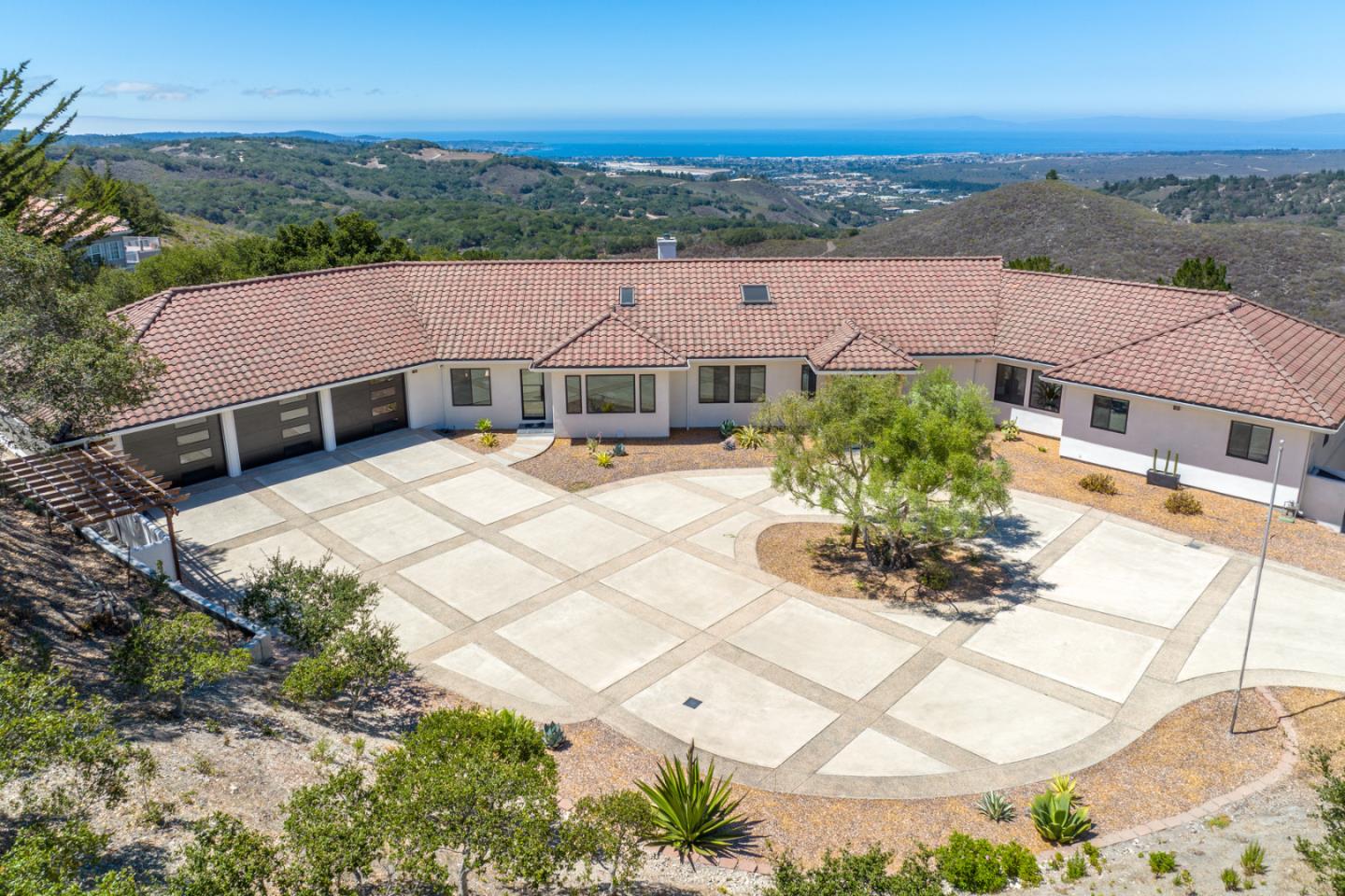 Detail Gallery Image 1 of 28 For 10300 Saddle Rd, Monterey,  CA 93940 - 4 Beds | 3/1 Baths