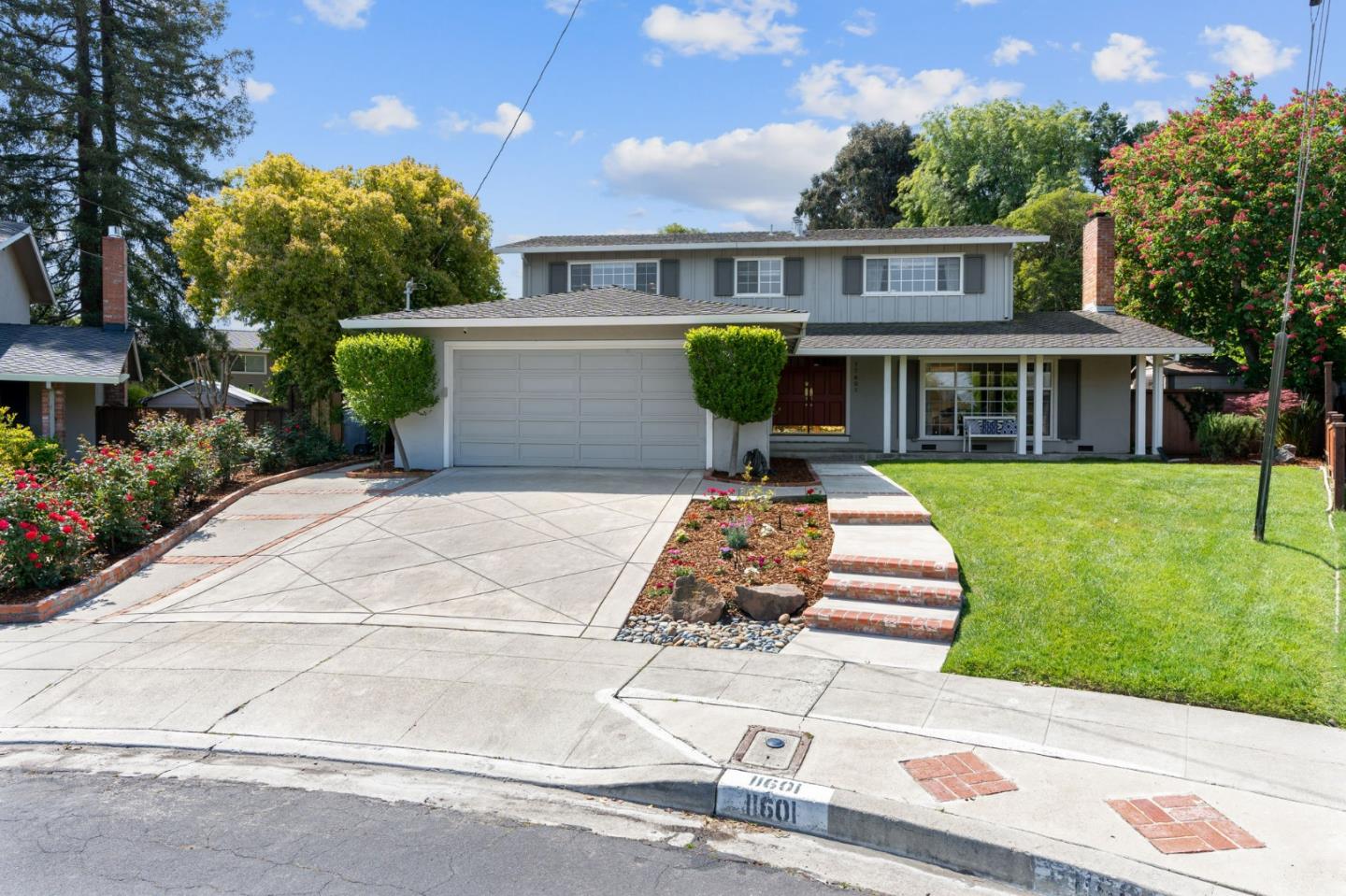 Detail Gallery Image 1 of 1 For 11601 Mazanita Ln, Dublin,  CA 94568 - 4 Beds | 3 Baths