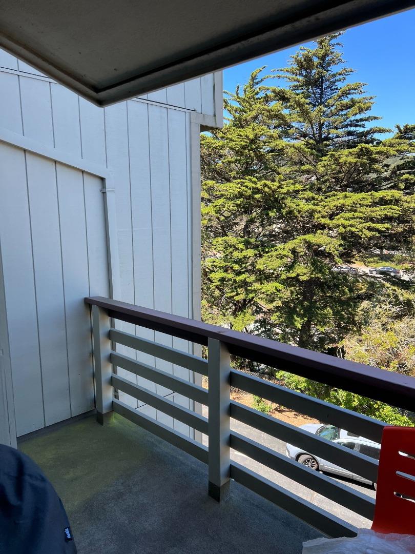 Detail Gallery Image 9 of 17 For 353 Philip Dr #302,  Daly City,  CA 94015 - 2 Beds | 2 Baths