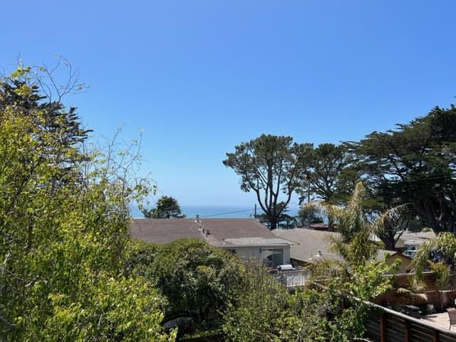 Detail Gallery Image 1 of 1 For 730 Sierra St, Moss Beach,  CA 94038 - 3 Beds | 2 Baths