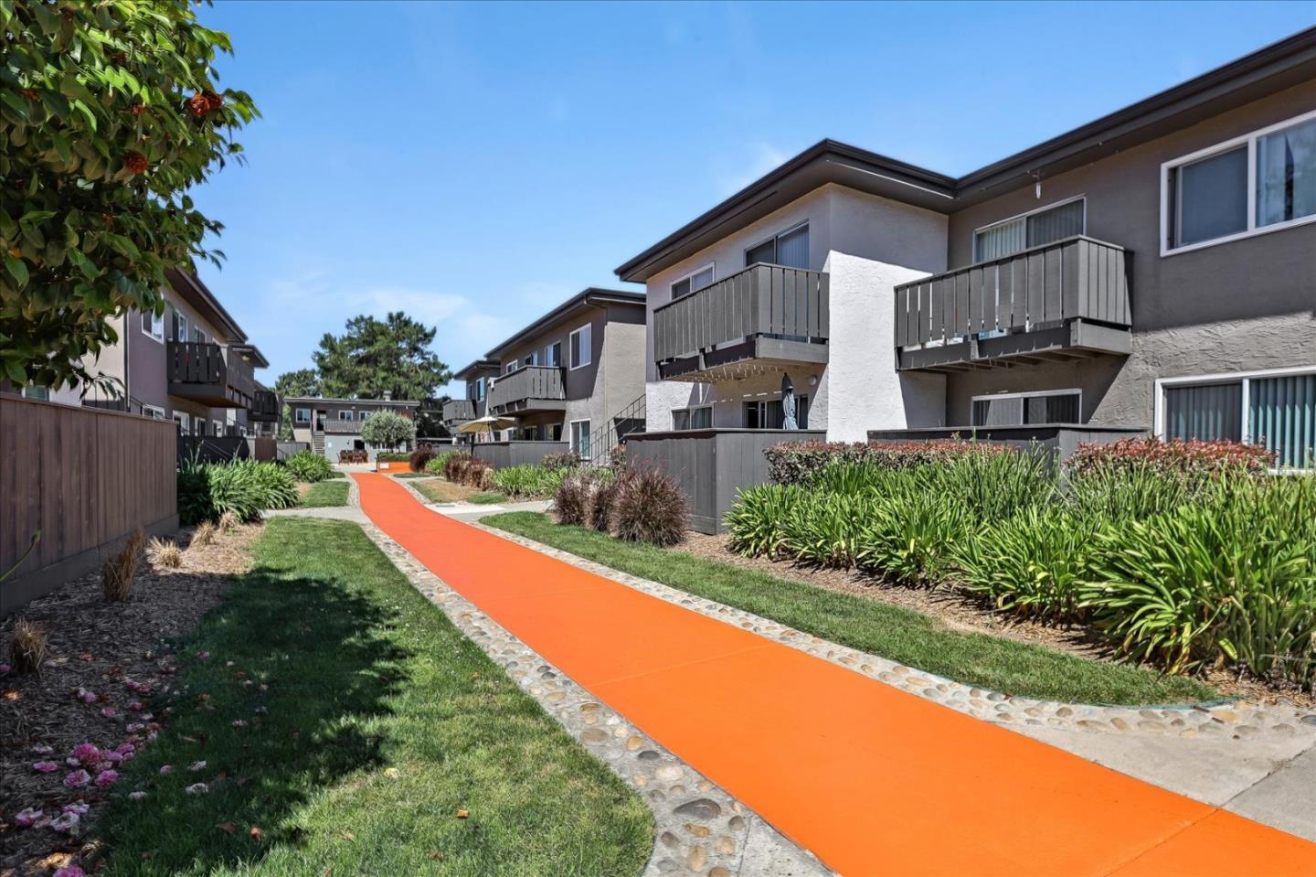 975 Boynton Ave, San Jose, CA 95117 Beds Baths () ML81895567