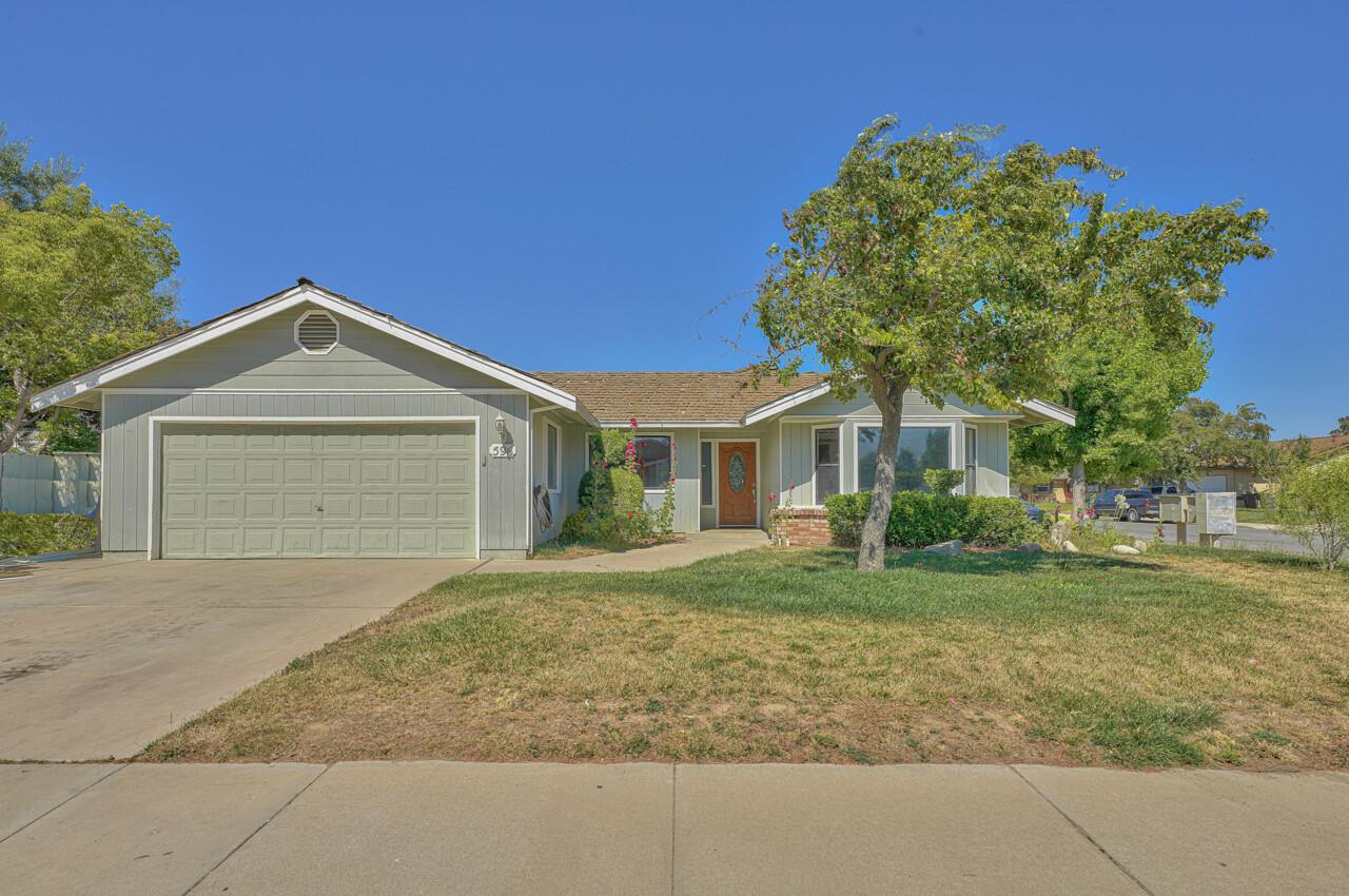 Detail Gallery Image 1 of 1 For 596 7th St, Greenfield,  CA 93927 - 3 Beds | 2 Baths