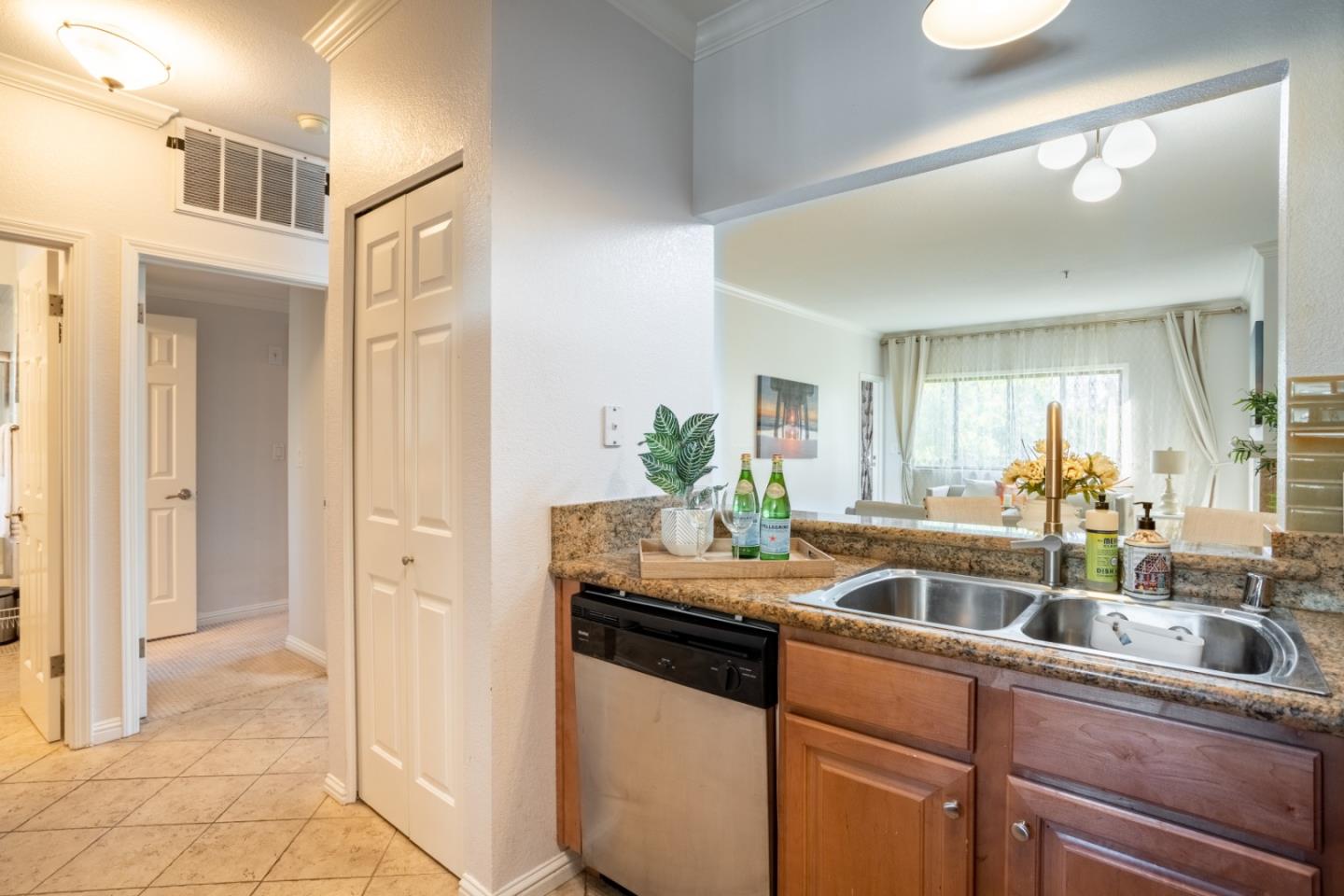 Detail Gallery Image 13 of 30 For 2200 Agnew Rd #210,  Santa Clara,  CA 95054 - 1 Beds | 1 Baths