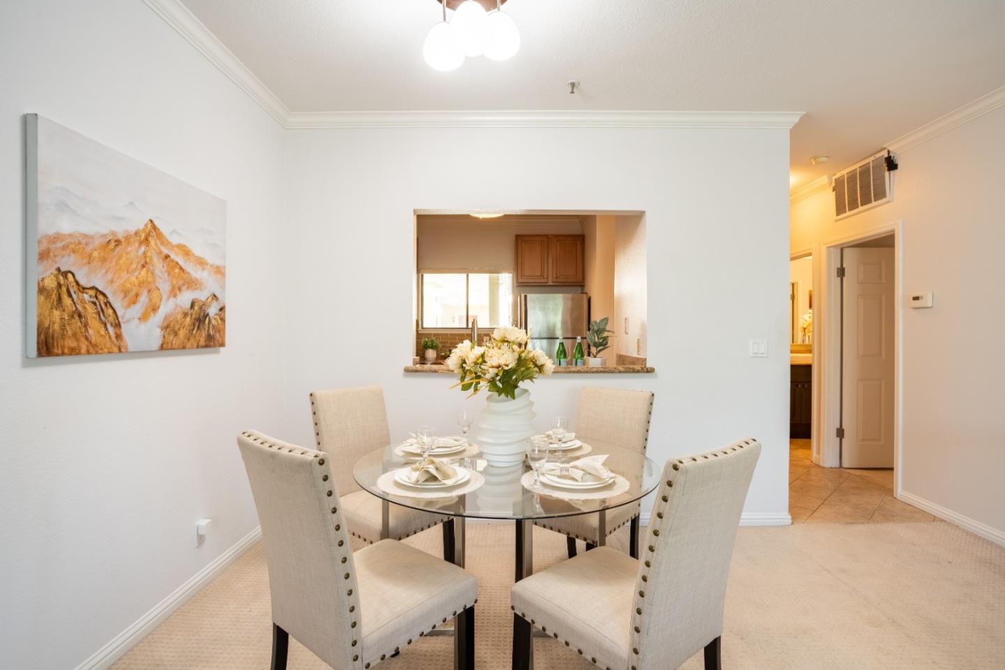 Detail Gallery Image 8 of 30 For 2200 Agnew Rd #210,  Santa Clara,  CA 95054 - 1 Beds | 1 Baths