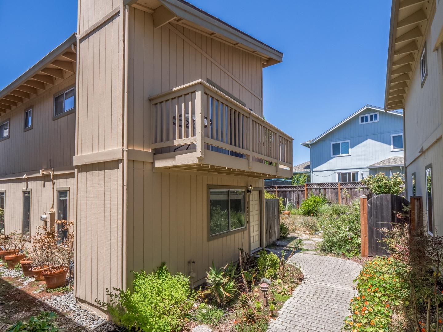 Detail Gallery Image 1 of 1 For 1223 Andrew Ln, Santa Cruz,  CA 95062 - 2 Beds | 1/1 Baths