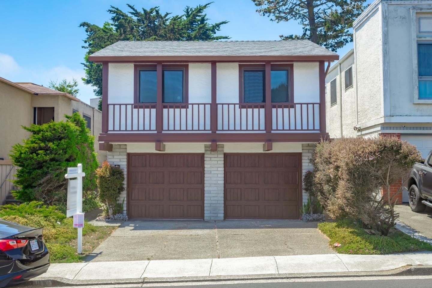 Detail Gallery Image 1 of 1 For 810 Gellert Blvd, Daly City,  CA 94015 - 3 Beds | 1/1 Baths