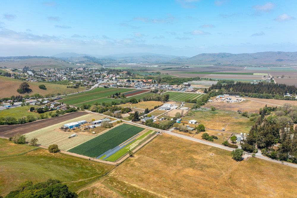 Detail Gallery Image 8 of 23 For 333 Mission Vineyard Rd, San Juan Bautista,  CA 95045 - – Beds | – Baths