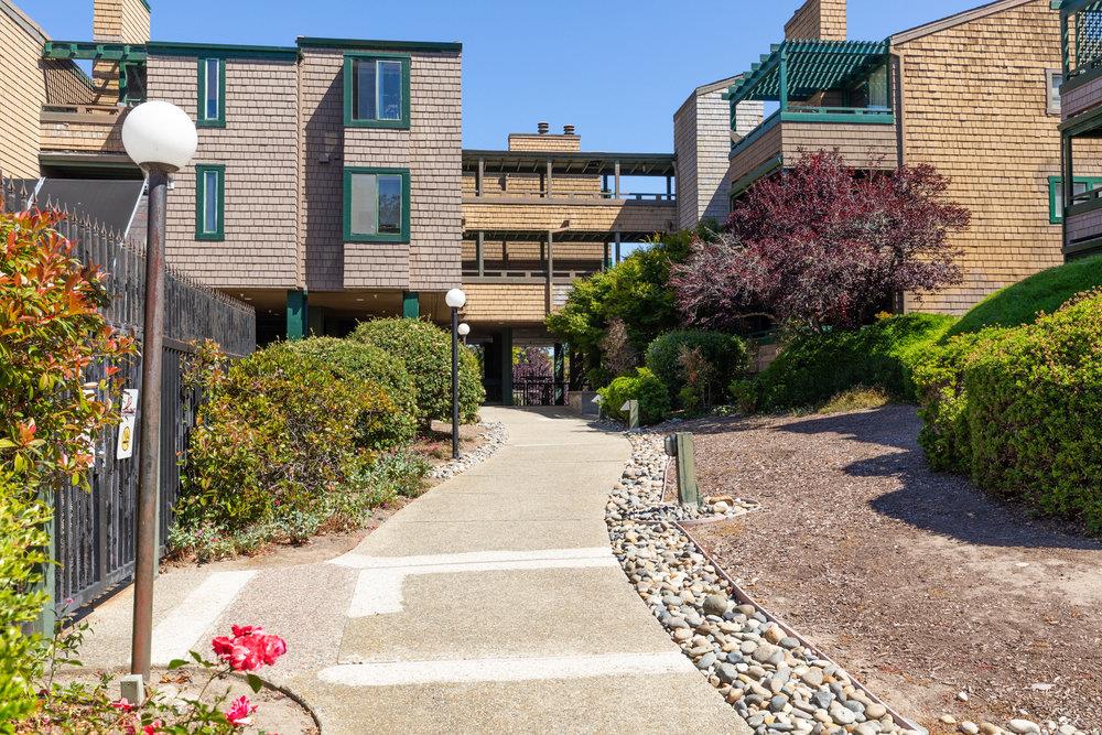 Detail Gallery Image 1 of 1 For 320 Soquel Ave #A2,  Santa Cruz,  CA 95062 - 1 Beds | 1 Baths