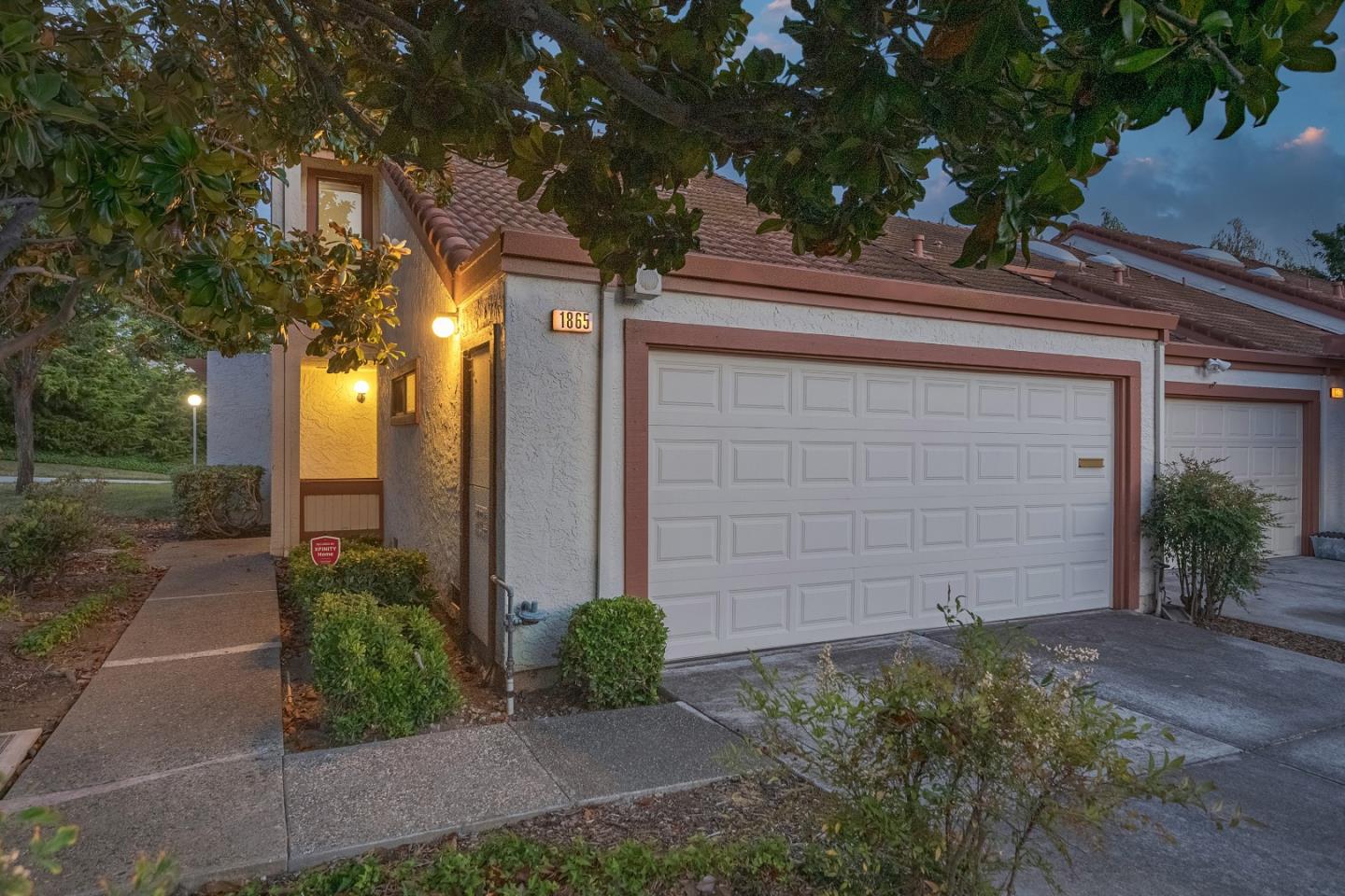 Detail Gallery Image 1 of 1 For 1865 Deep Creek Ct, San Jose,  CA 95148 - 3 Beds | 2/1 Baths