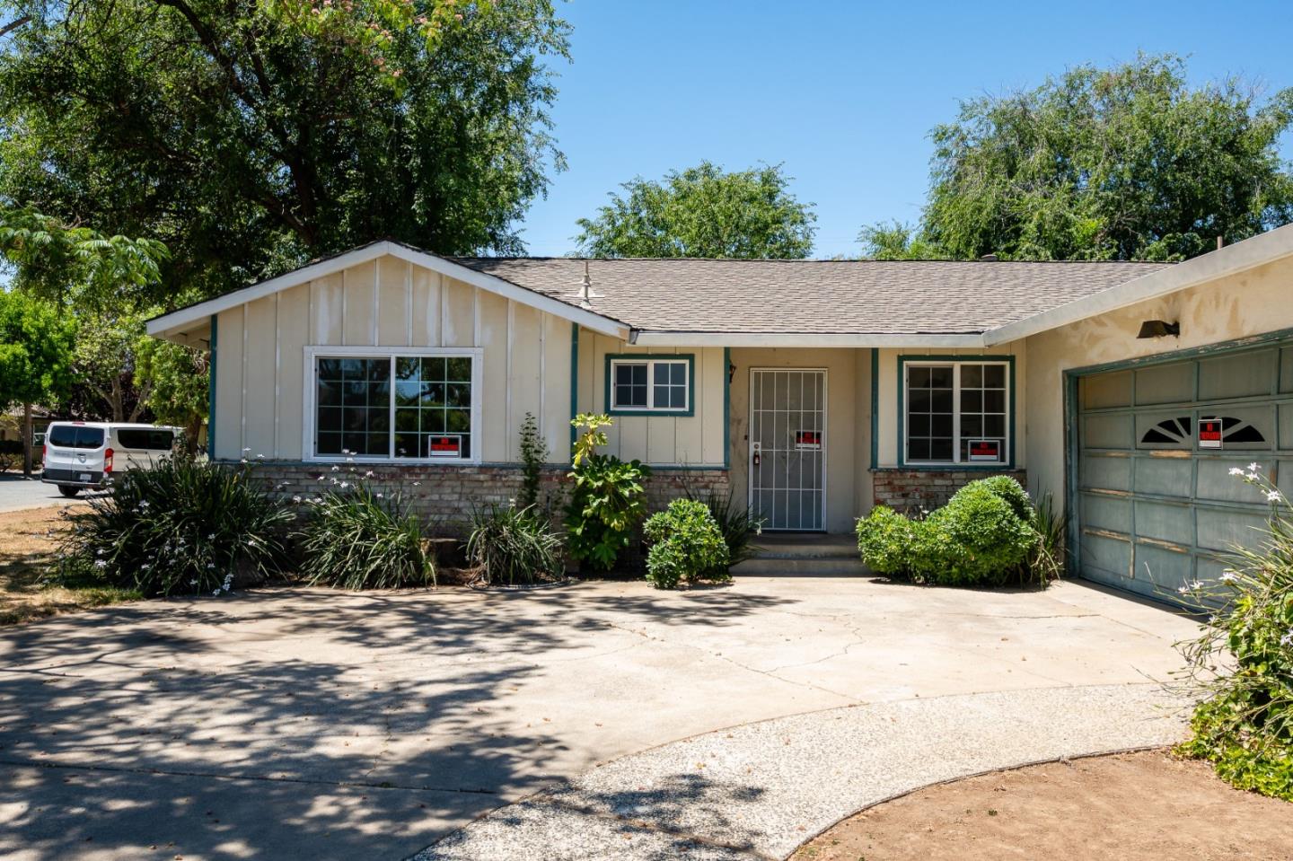 Detail Gallery Image 1 of 1 For 8211 Hanna St, Gilroy,  CA 95020 - 3 Beds | 2 Baths