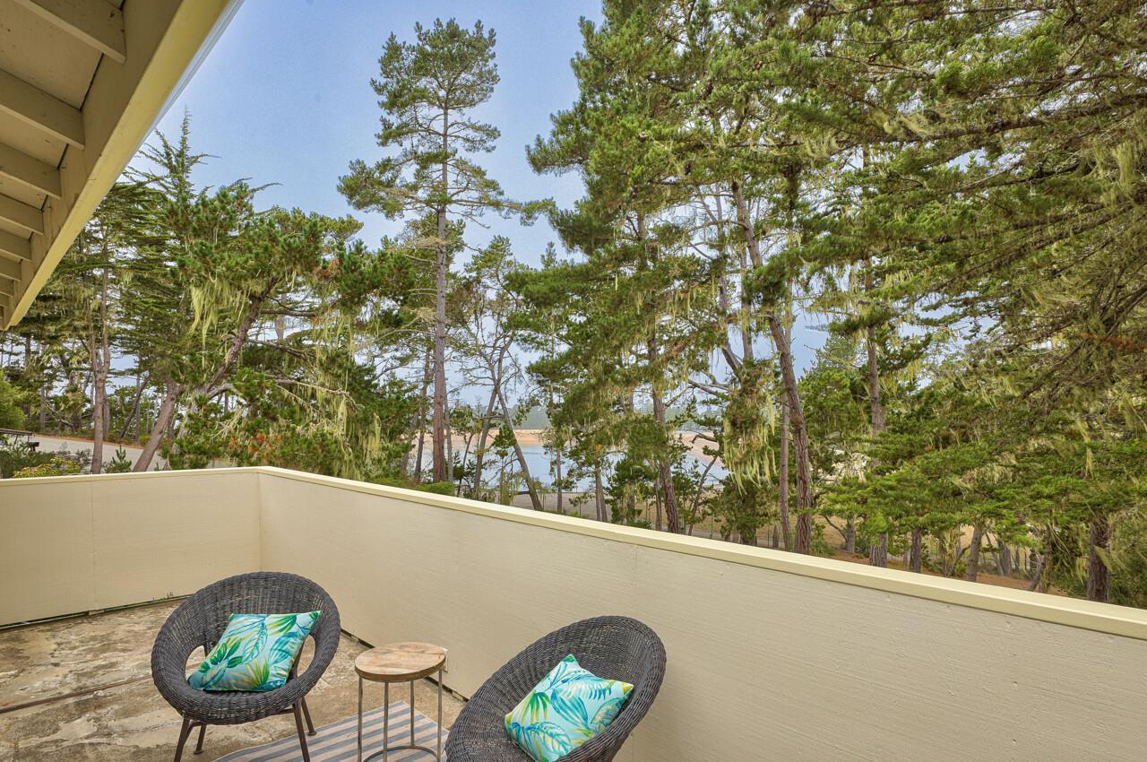 Detail Gallery Image 17 of 36 For 3021 Forest Way, Pebble Beach,  CA 93953 - 3 Beds | 2 Baths