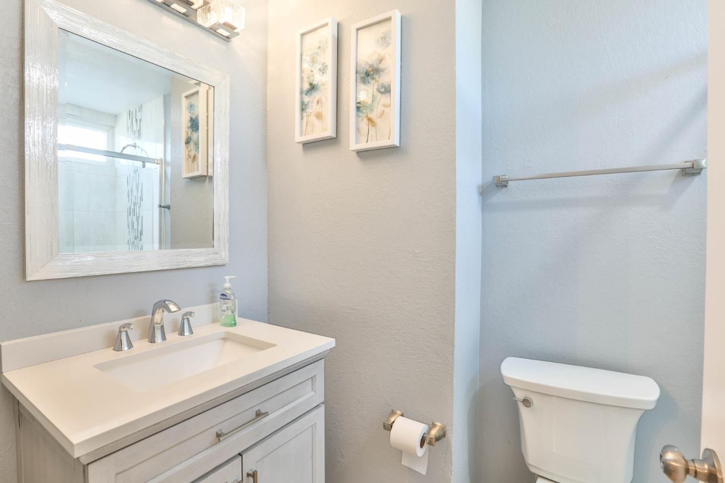 Detail Gallery Image 16 of 25 For 194 Burning Tree Dr, San Jose,  CA 95119 - 3 Beds | 2/1 Baths