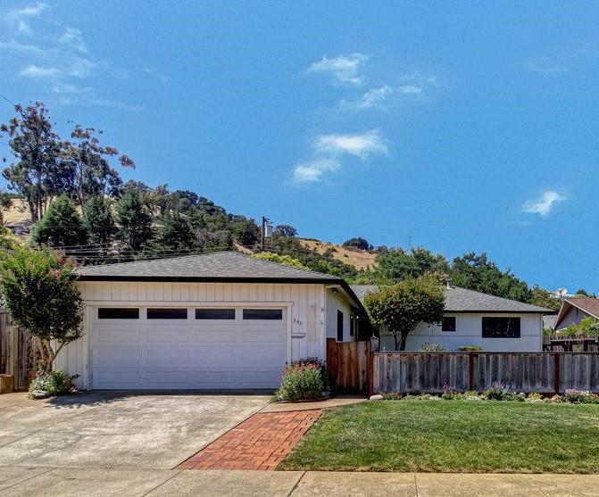 Detail Gallery Image 1 of 1 For 345 Longview Dr, Morgan Hill,  CA 95037 - 3 Beds | 2 Baths