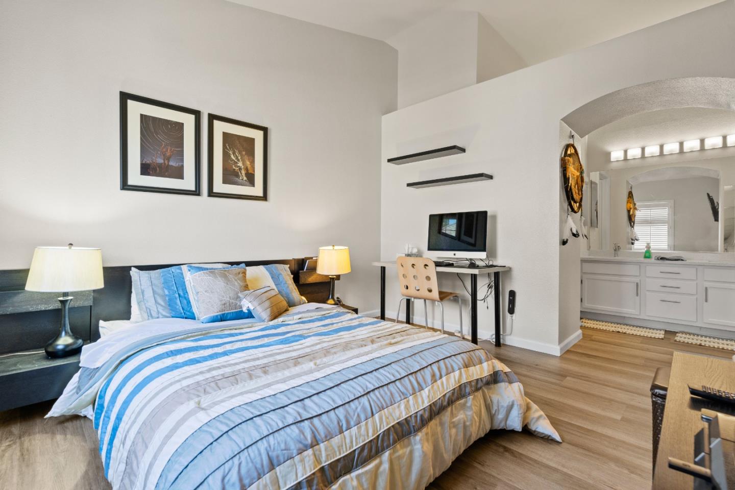 Detail Gallery Image 14 of 33 For 158 Yasou Demas Way, San Jose,  CA 95119 - 2 Beds | 2 Baths