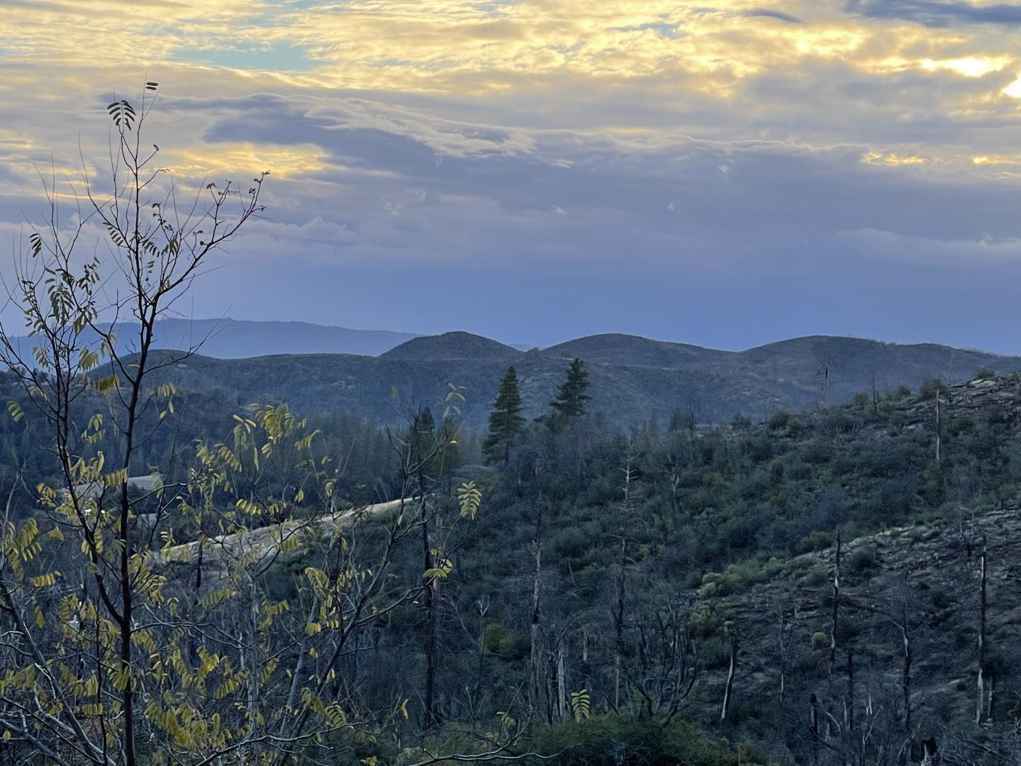 Photo of 9265 Green Ranch Rd in Mountain Ranch, CA