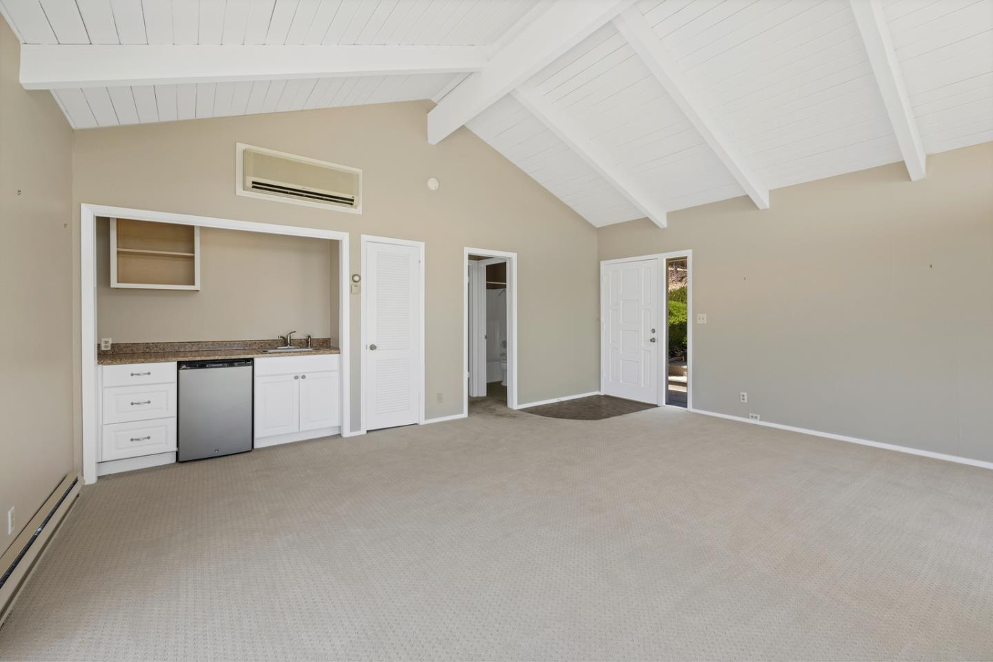 Detail Gallery Image 15 of 29 For 21271 Saratoga Hills Rd, Saratoga,  CA 95070 - 3 Beds | 3/1 Baths